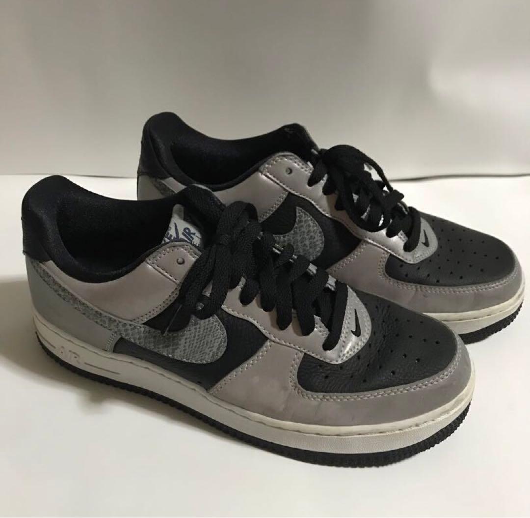 Nike Air Force 1 Low 