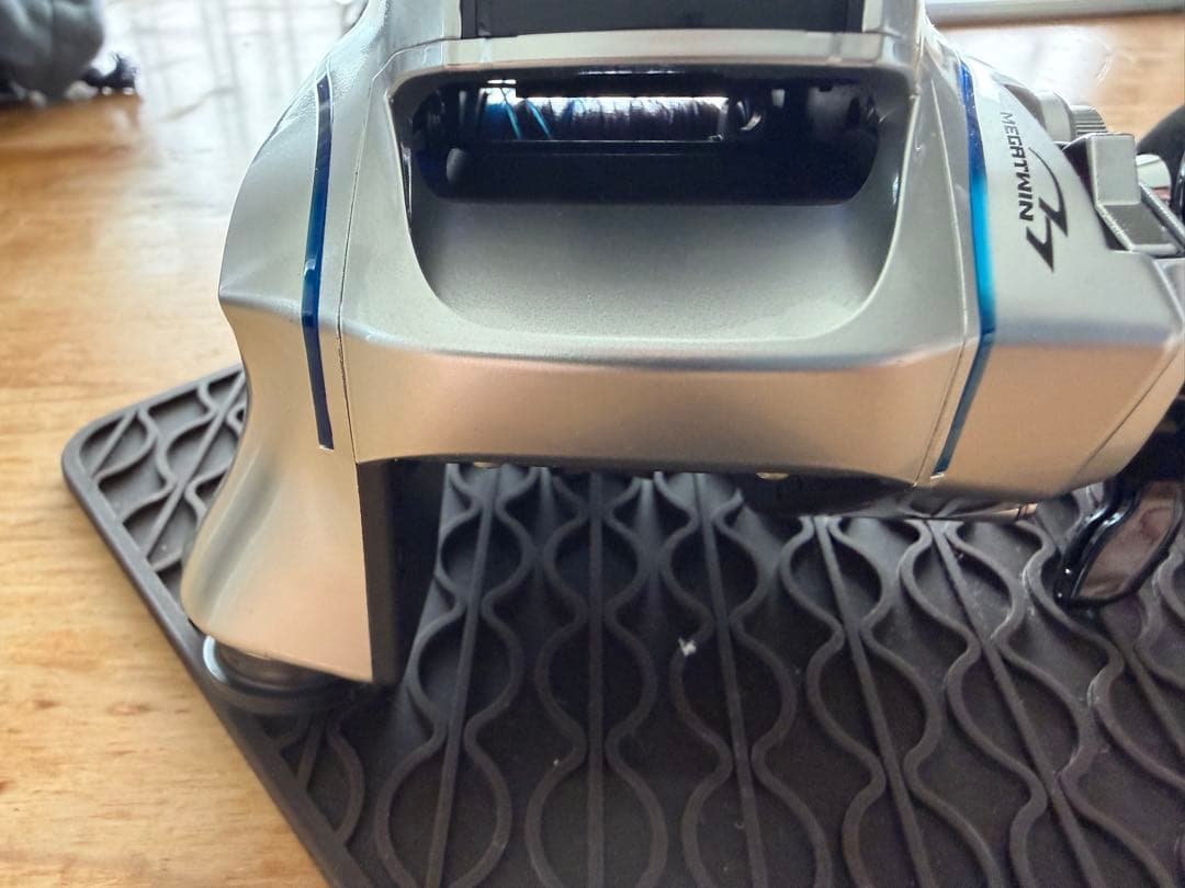 SEABORG 300MJ-L電動リール シルバー/ブルー