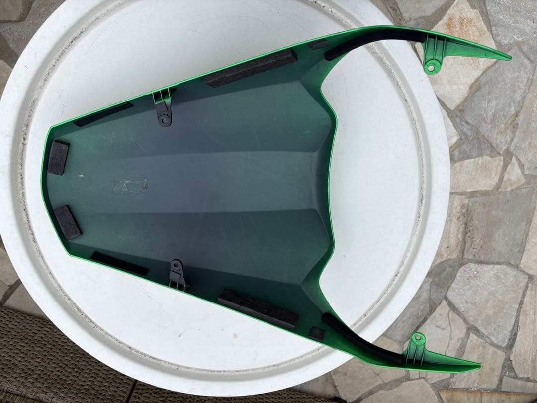 カワサキ ZX-14R ZX14R ZZR1400 純正 シングル シートカウル - メルカリ