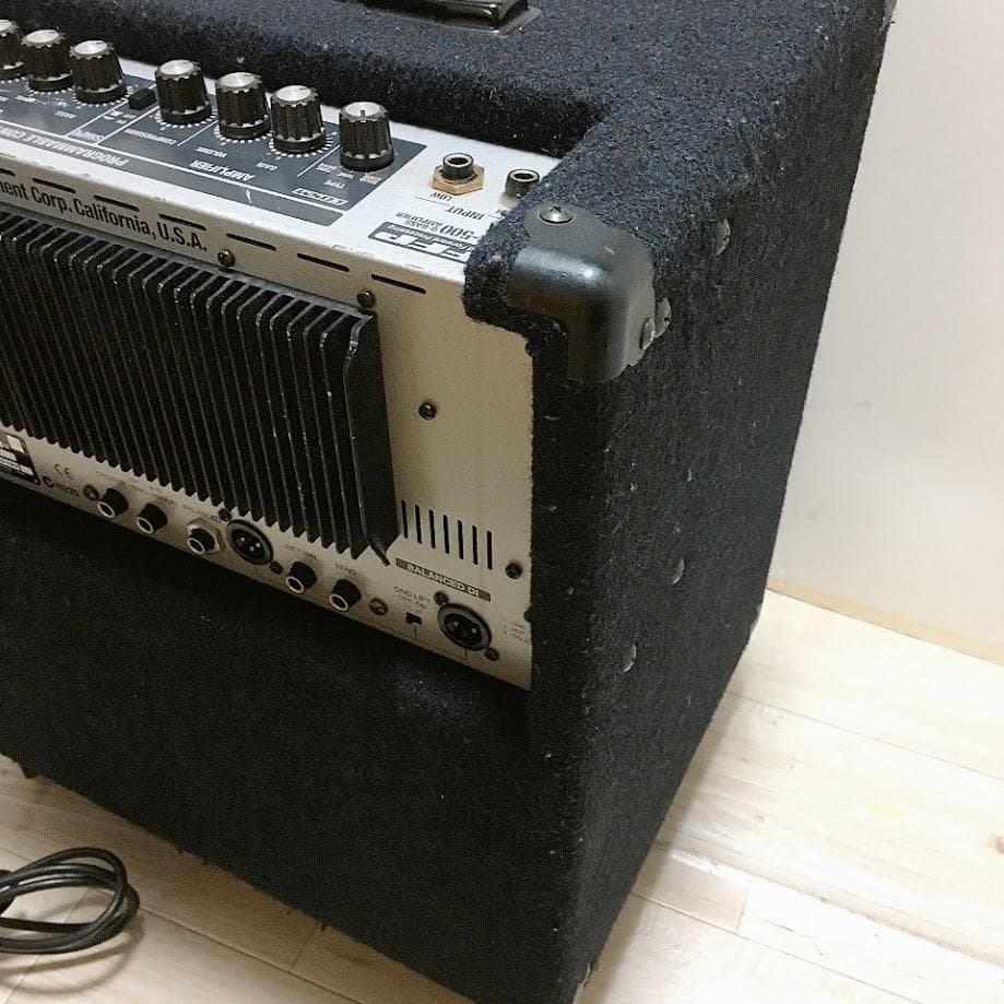 ローランド ROLAND DB-500 ベースアンプ ハイパワー160W ☆ - メルカリ