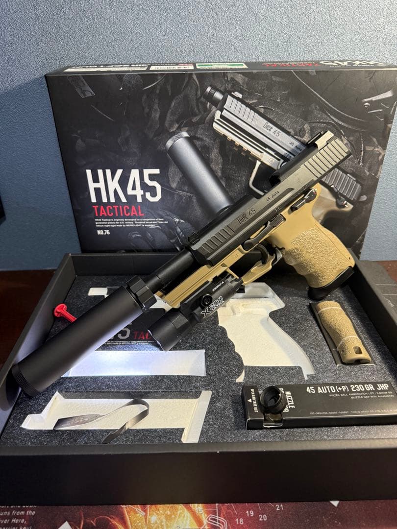 最終価格　東京マルイ製 HK45 タクティカル＋SureFire Replica