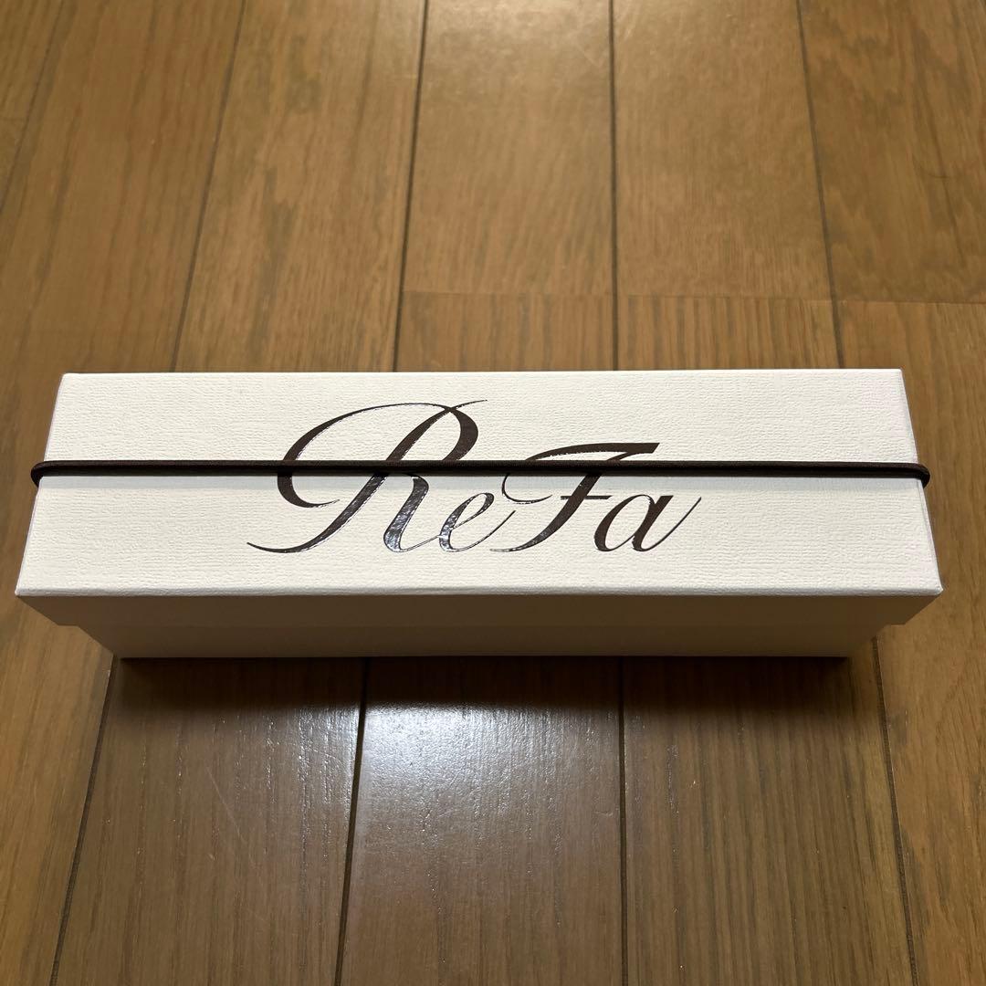 リファ　フィンガーアイロン　st ホワイト　新品未使用 ReFa BEAUTECH リファ フィンガーアイロン ST ホワイト FINGER IRON RE