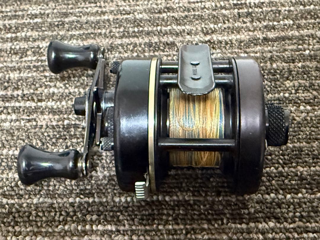 Shakespeare Sigma Pflueger パーツ使用 2600 - メルカリ