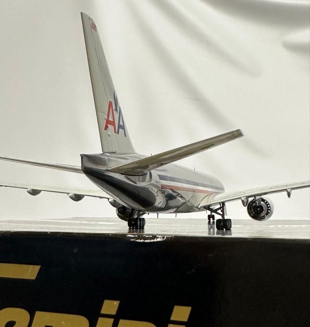 Gemini 1/200 777-200ER アメリカン航空 - メルカリ
