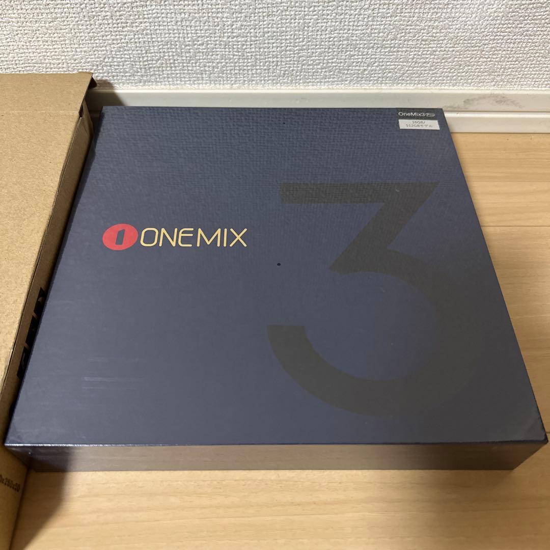 【新品未開封】ONEMIX3PROJ-B5 ノートPC 専用ケース付き One-Netbook、659gの8.4型ミニノートPC「OneMix3」シリーズ2機種