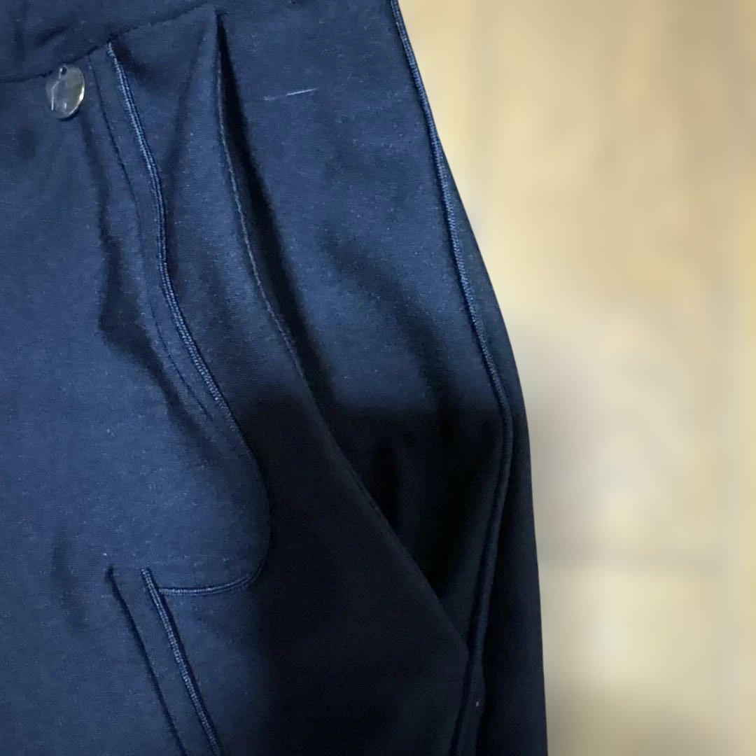 Perfume Closet 黒スウェットパンツ(Cling Cling)