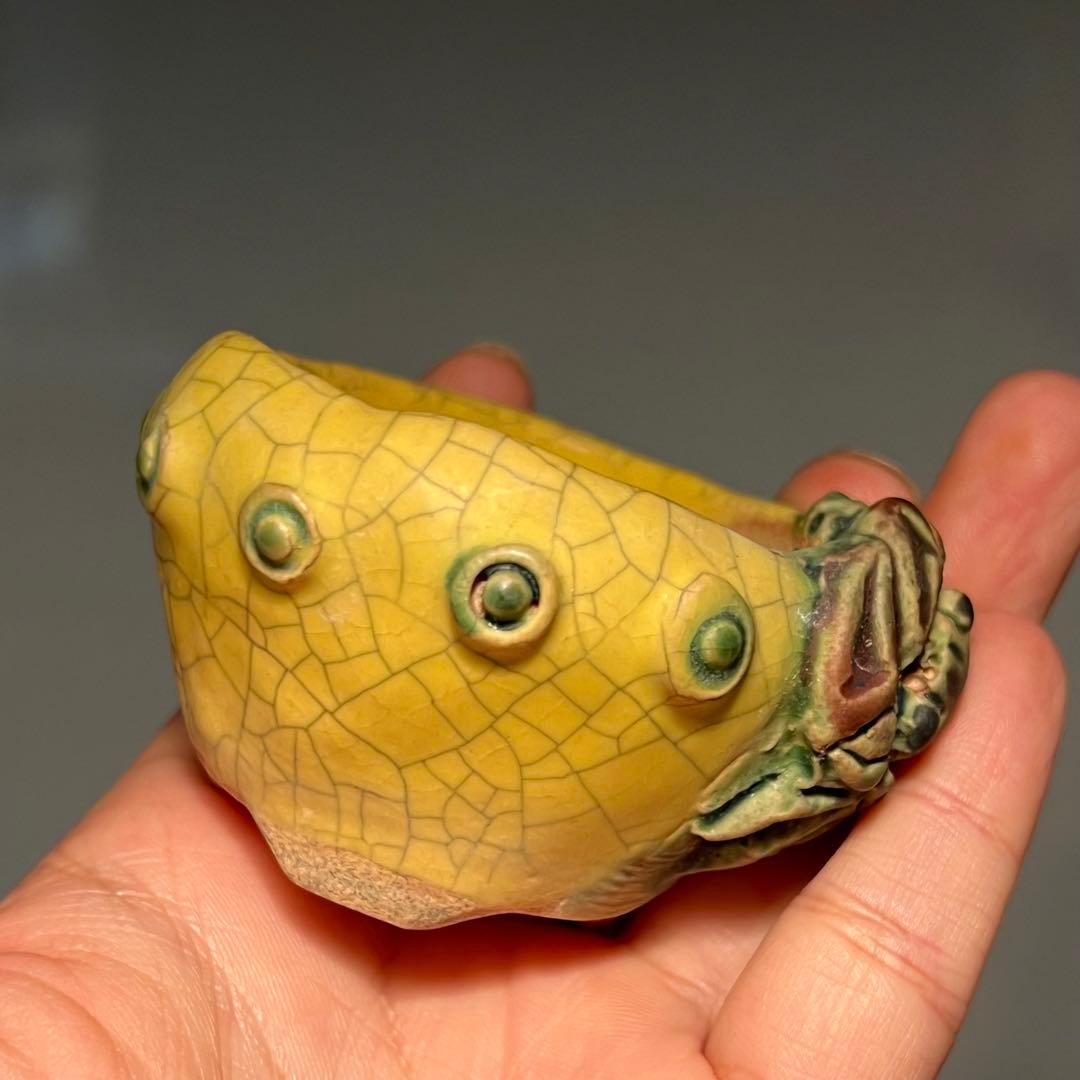 725.古本正志 黄釉蟹彫鼓鉢丸鉢 盆栽鉢 植木鉢 7.5*4.2cm