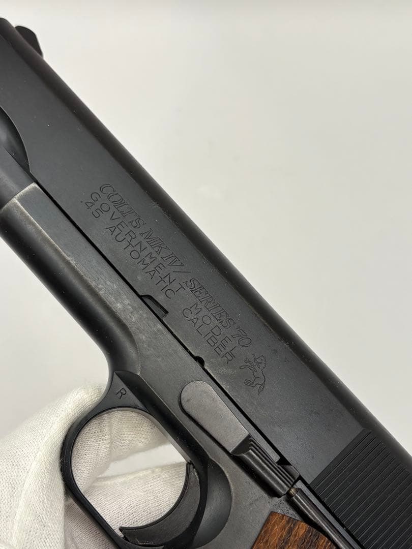 WA コルト MKIVシリーズ70 リアルスチール Ver. 木製スタンド - メルカリ