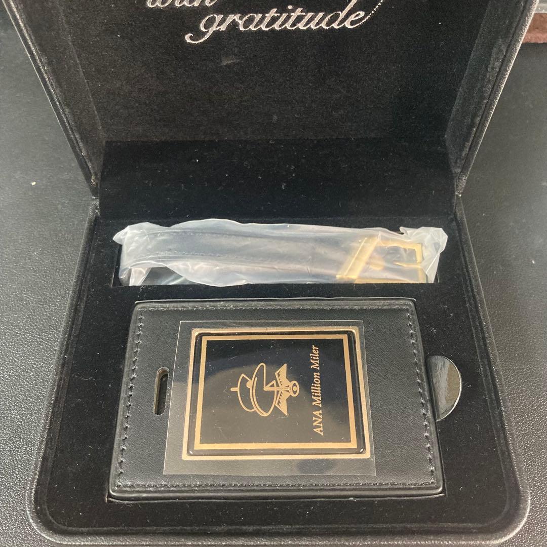 ANA ミリオンマイラー タグ 50万 Amazon.co.jp: ANA 全日空 ミリオンマイラープログラム ネームタグ ANA