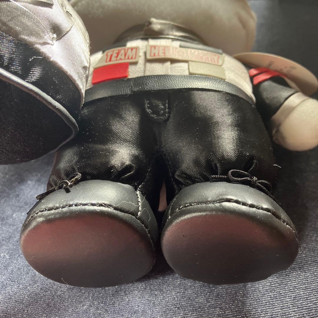 ハローキティ ぬいぐるみ レーシングスーツ ヘルメット付き レーサー