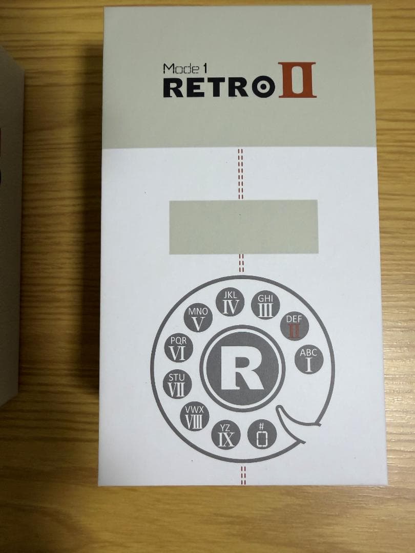 Mode 1 RETRO II フリップフォン Mode1 RETRO II」レビュー - ガラケーに見えて中身はスマホ、デュアル