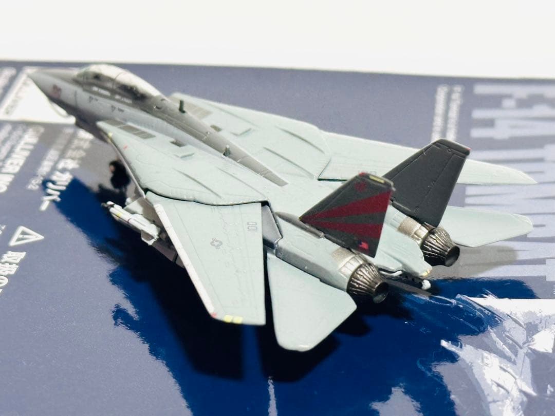 GULLIVER 1/200 F-14 TOMCAT VF-154 - メルカリ