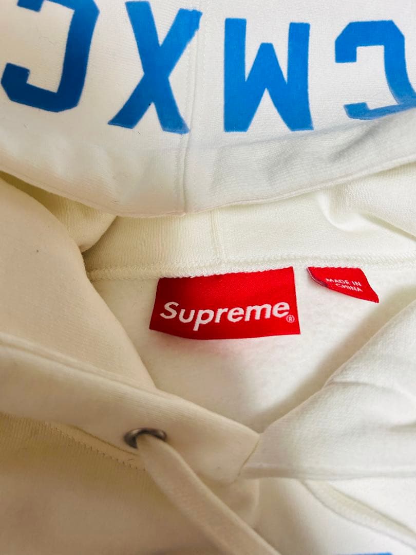 TWICEモモ着用】Supreme Team Flocked Hooded M - メルカリ