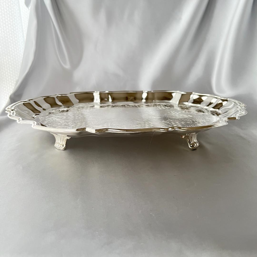 LEONARD】 チッペンデールのギャラリートレー 37 cm フット付 - メルカリ