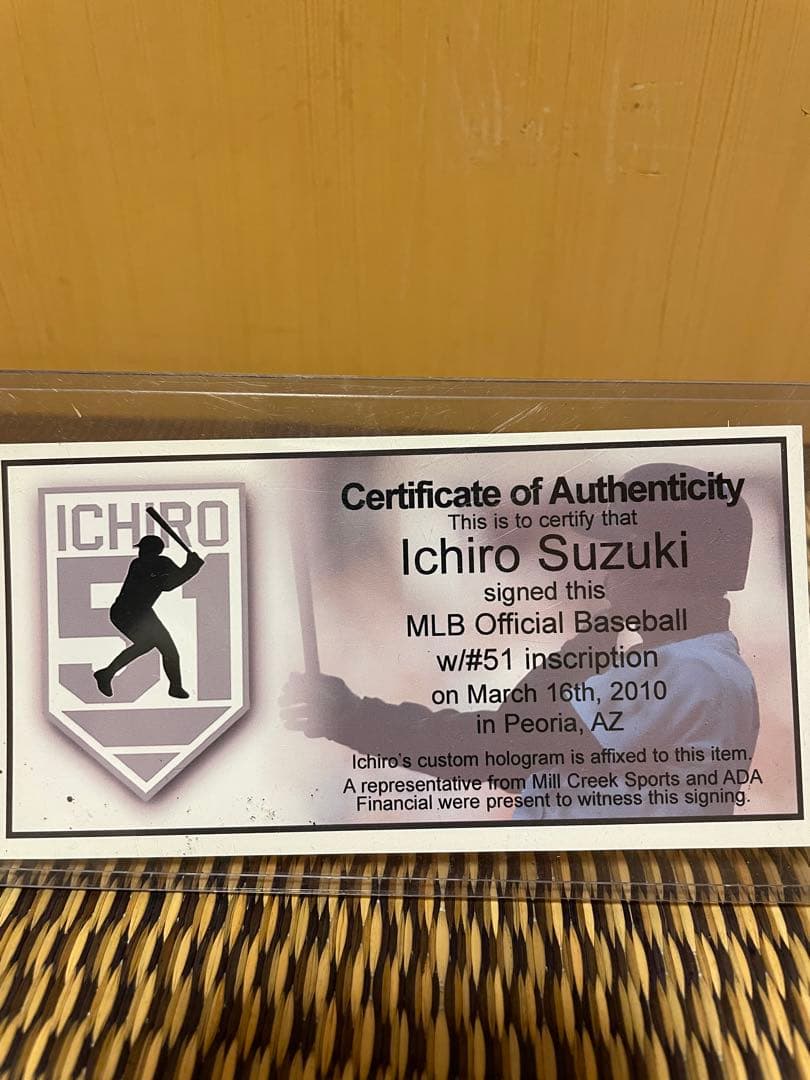 イチロー 2010年 マリナーズホーム公式戦実使用直筆サイン入りスパイク
