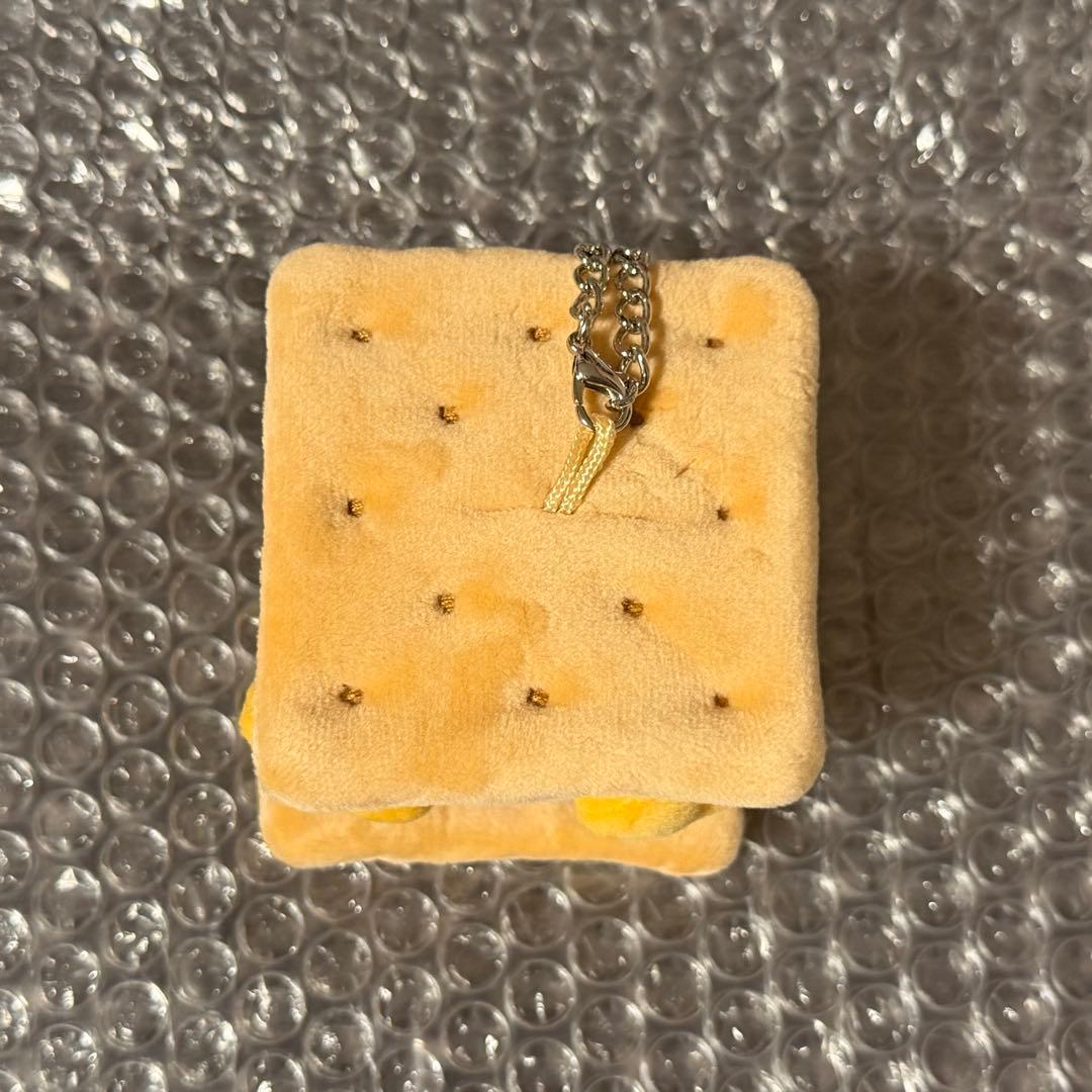 TWICE BABY LOVELY ジブリースモア風バッグチャーム