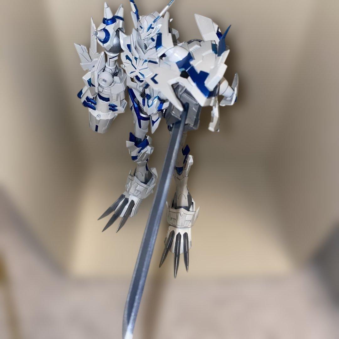 【塗装済】バンダイ　オメガモンX抗体　プラモデル　完成品　ジャンク