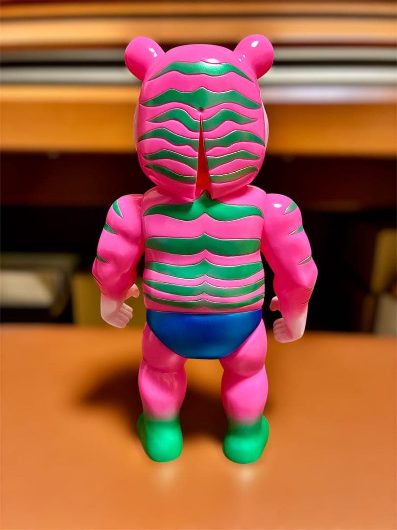 ブタイガー アートジャンキー 蓄光 GID 面取れ - メルカリ