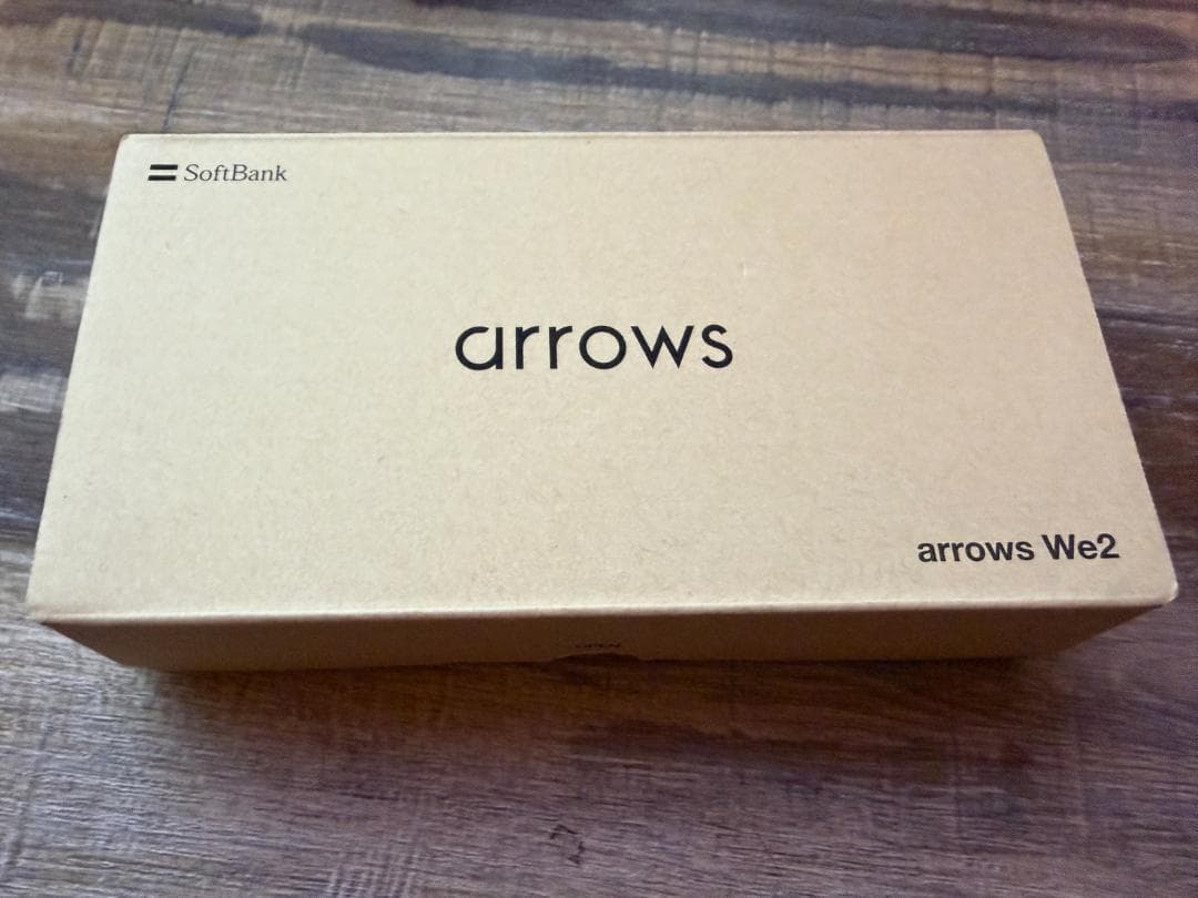 arrows We2 ホワイト 新品未使用品 arrows We2 ミストホワイト A402FC 4GB/64GB 本体 Softbank SIMロック