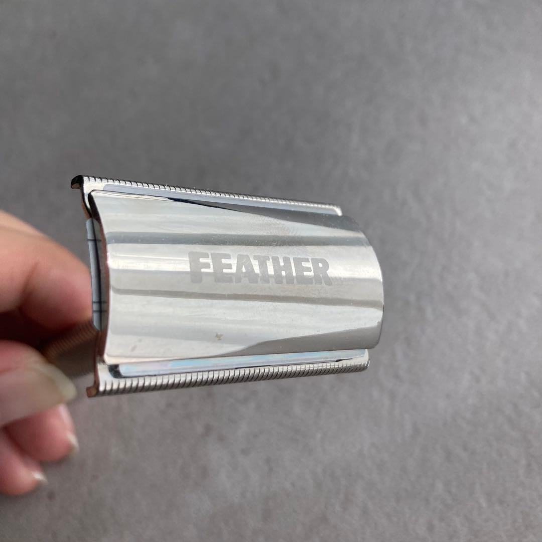 フェザー 昭和レトロ 髭剃り コンパクト ビンテージ 両刃 カミソリ
