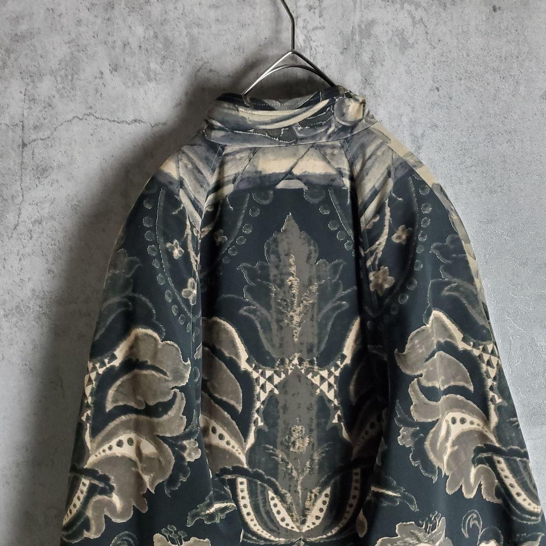 ヴィンテージ】古着 スタンドカラーコート 総柄 花柄 黒 グレー レトロ