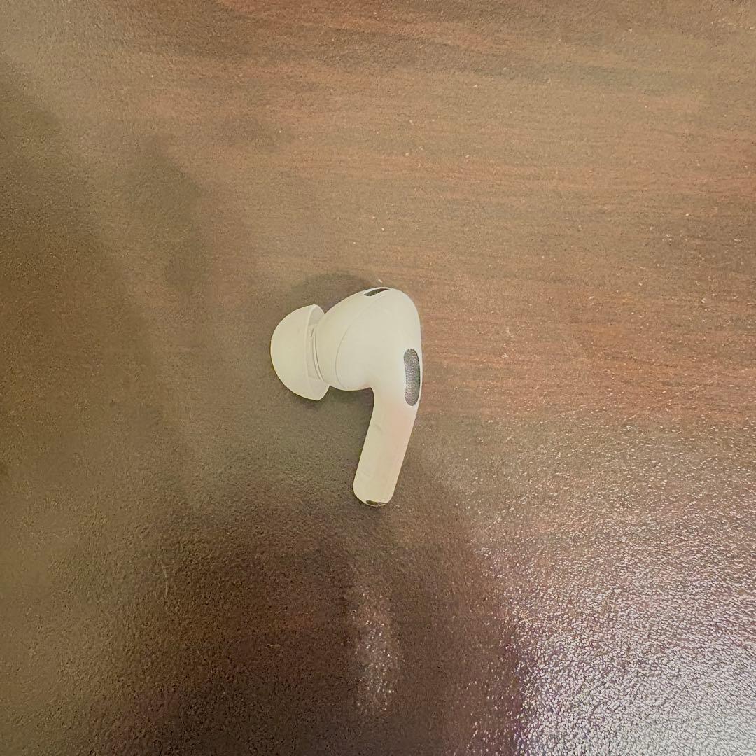 AirPods Pro 左耳 ジャンク - メルカリ