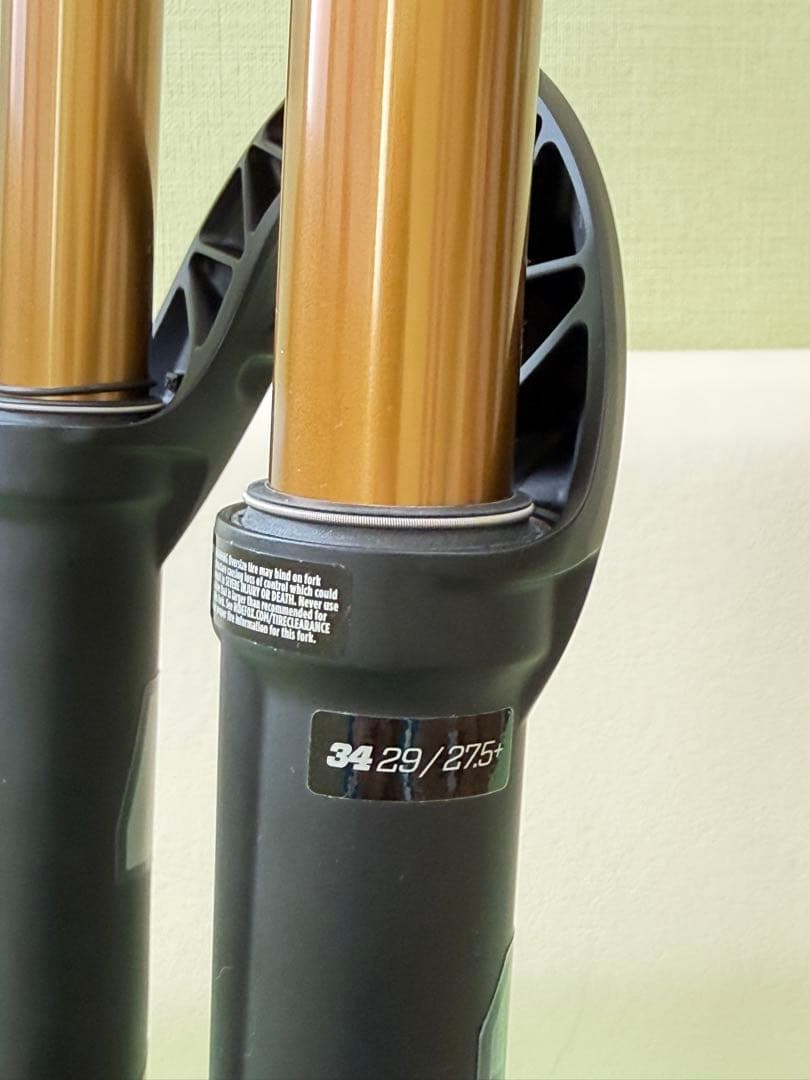 新品未使用 FOX 34 Factory 29 140mm FIT4 Boost - メルカリ