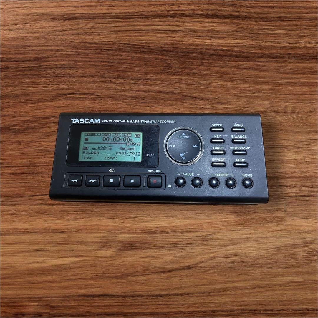 中古 美品TASCAM トレーナー/レコーダー ギター&ベース用 GB-10 TASCAM トレーナー/レコーダー ギター&ベース用 GB-10 動作確認済み