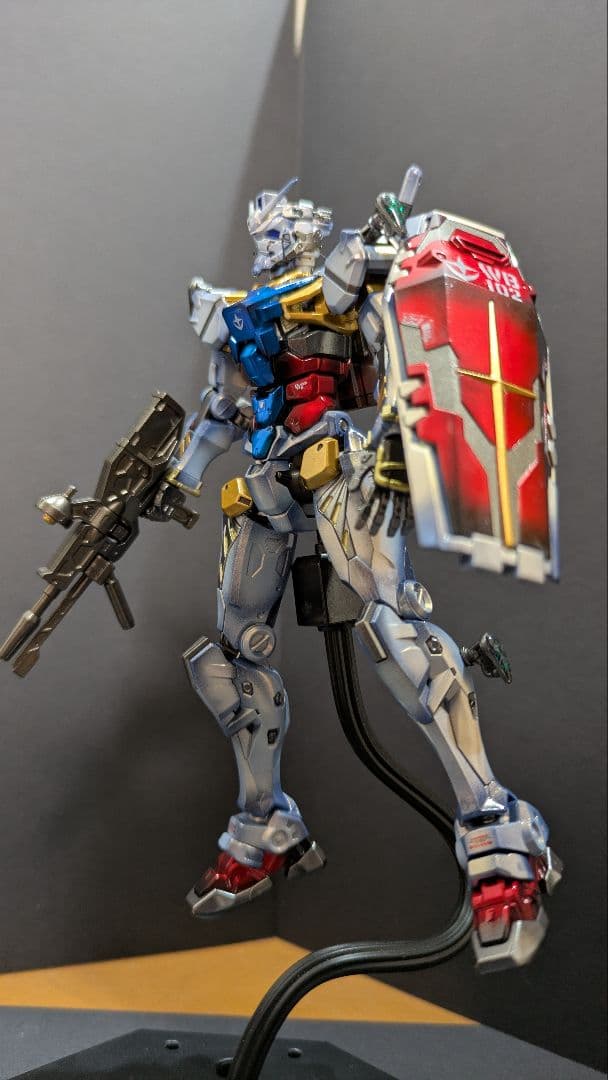 ジークアクス　ＨＧ 赤いガンダム　「白いガンダム」仕様