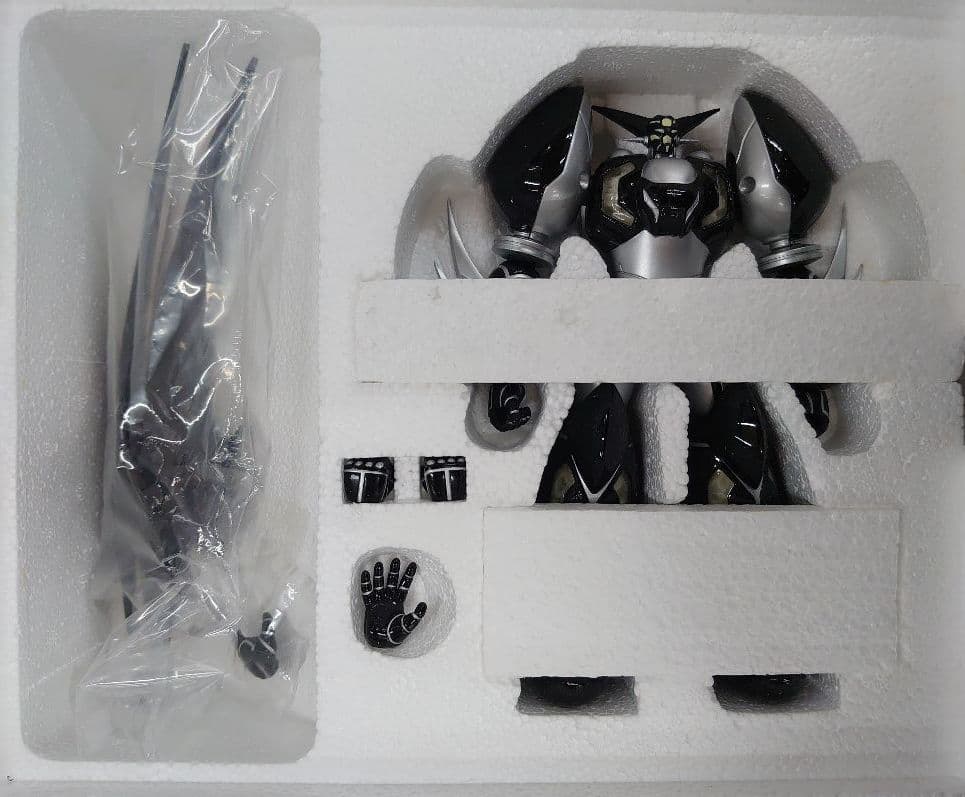 新世紀合金。真ゲッターロボ.ブラックバージョン。