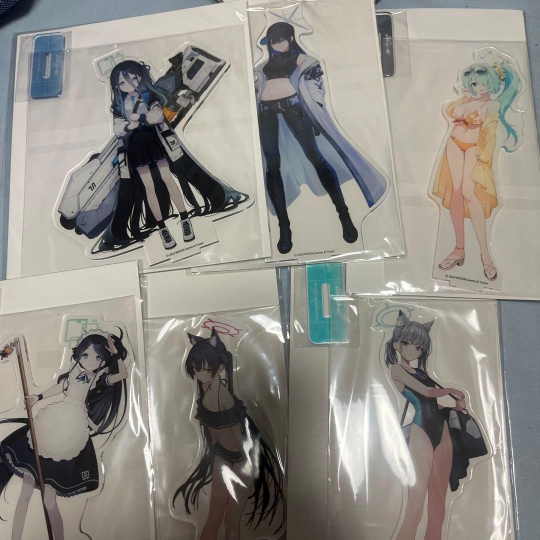 ブルーアーカイブ　アクリルスタンド　35種