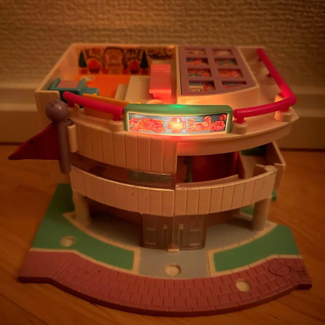 ポーリーポケット polly pocketライトアップ 赤ちゃん病院 点灯OK