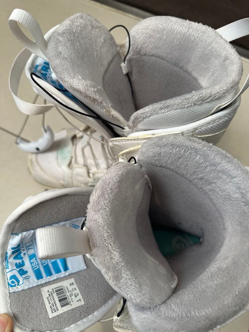 サロモン スノーボード Lark 147 おまけ3点付き - メルカリ