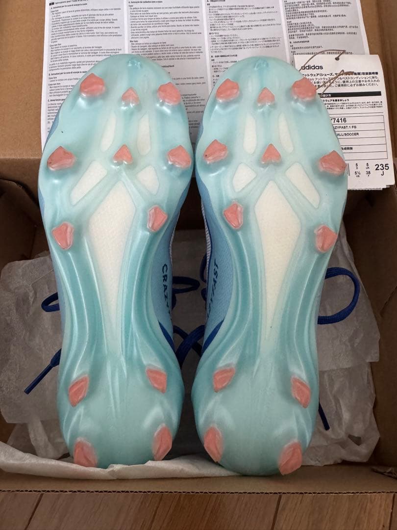adidas CRAZYLAST サッカーシューズ 23.5cm