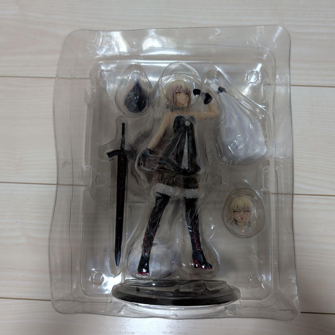 ライダー セイバー アルトリア オルタ サンタ アルター フィギュア Fate