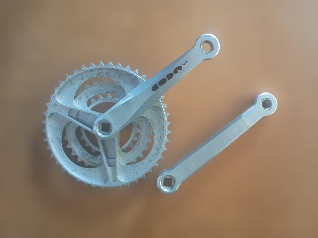 CODA 701M 170mm 44-32-22T Cannondaleクランク Cannondale CODA 701M CNC Mountain Bike Crankset 175mm w/ 22-32-44