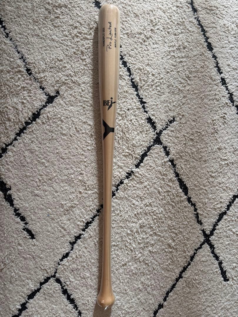 ヤナセ　Pro Limited YUM006