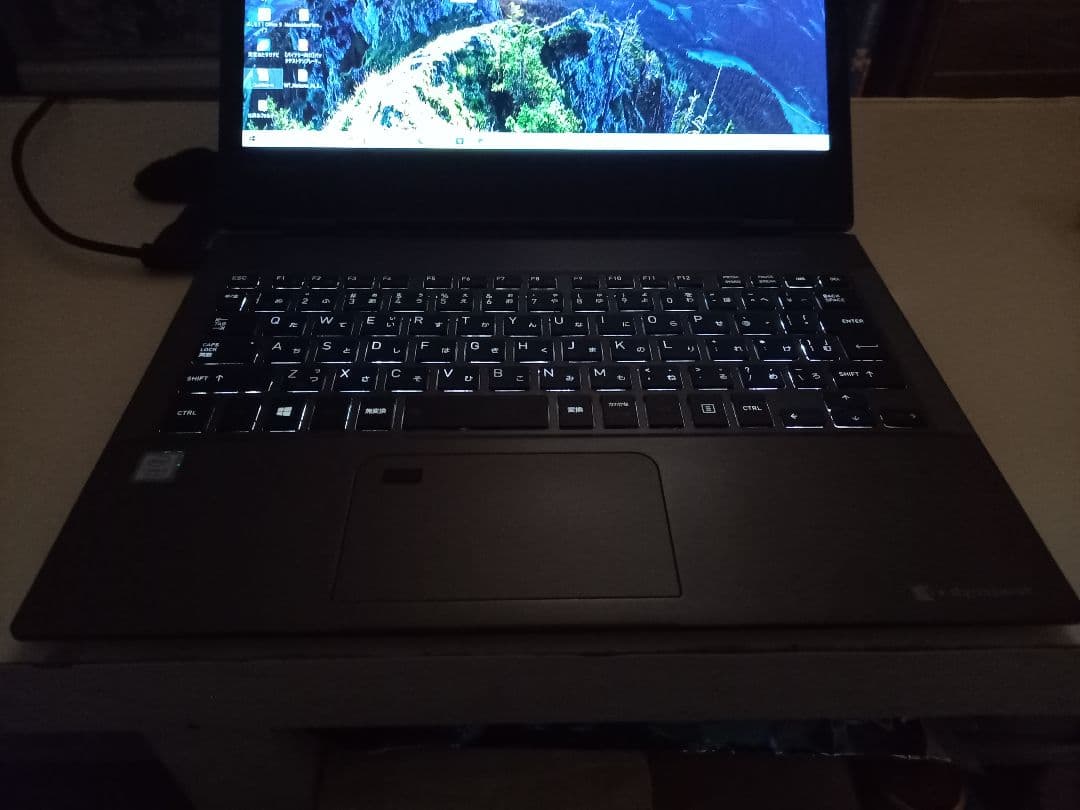 dynabook V62/B i5 -7200u タッチバネル搭載機種