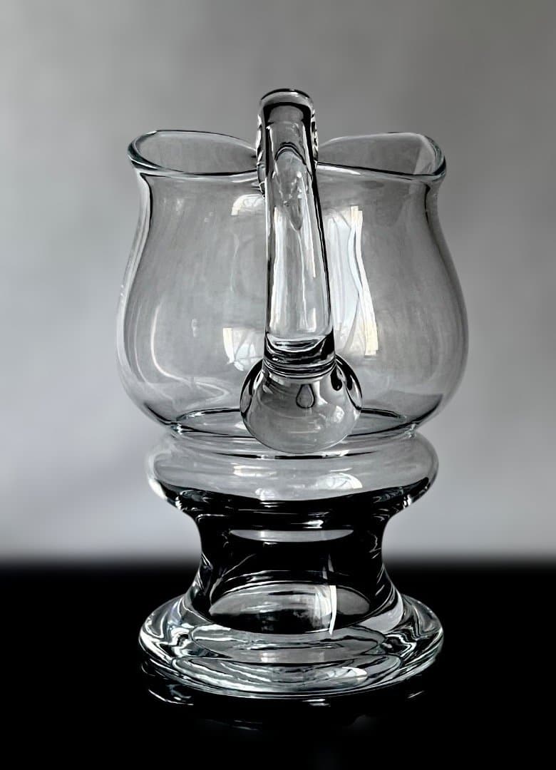 北欧ヴィンテージガラス ピッチャー 脚付 高さ約20cm - メルカリ