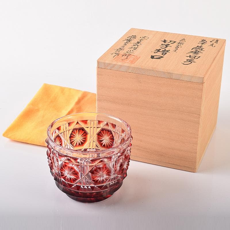 薩摩ガラス工芸作　島津薩摩切子　色被せガラス　切子猪口　共布共箱　D　R8099 楽天市場】薩摩切子 二色猪口 大 cut206 蒼黄緑 二色衣 二色被せ 島津