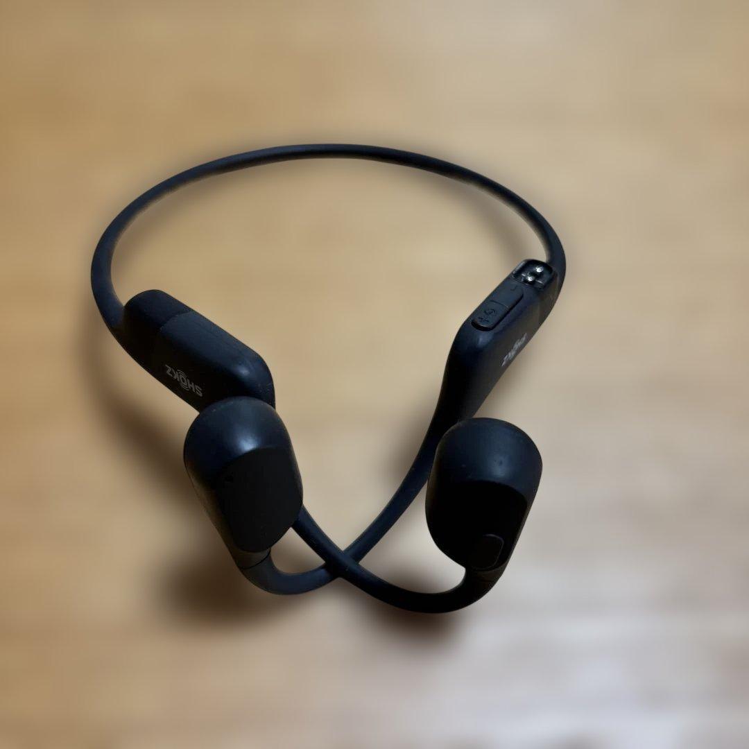 SHOKZ 骨伝導イヤホン S803 動作確認済 - メルカリ