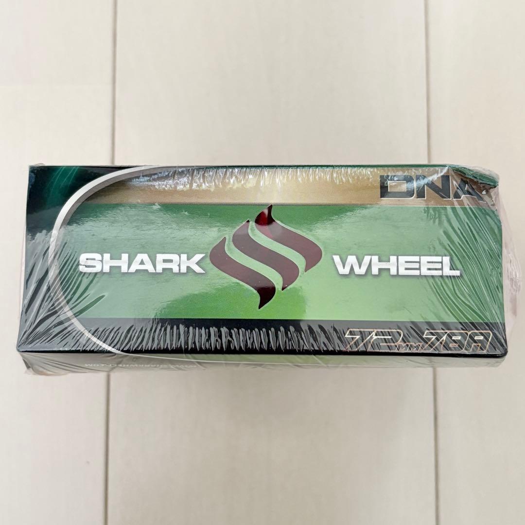 01☆新品 未開封☆ シャークウィール 72mm 78a ラヴァ
