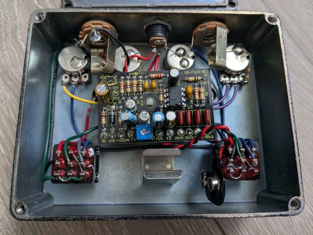 【レア】【ジャンク】Black Cat OD-Fuzz ギターエフェクター