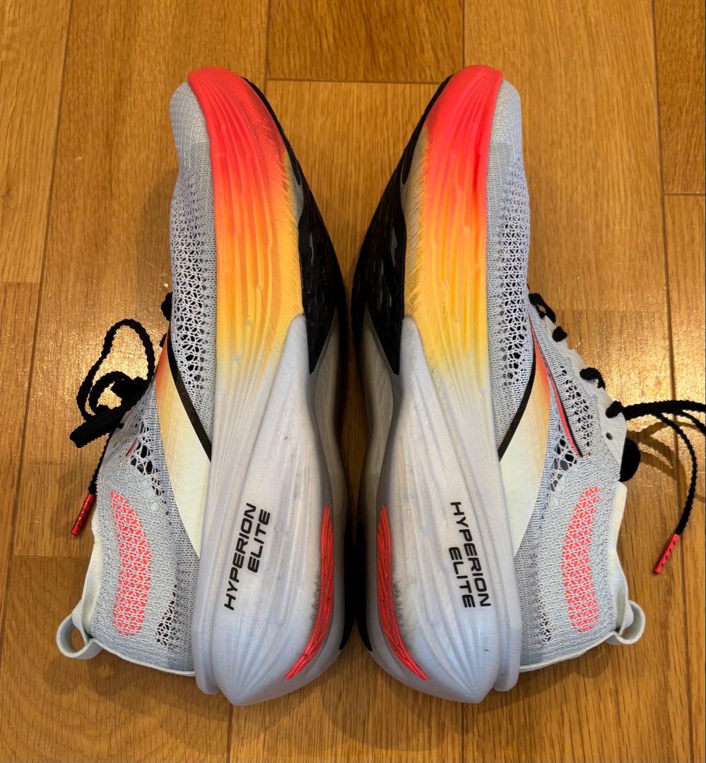 BROOKS ブルックス　Hyperion Elite 4 25.5cm