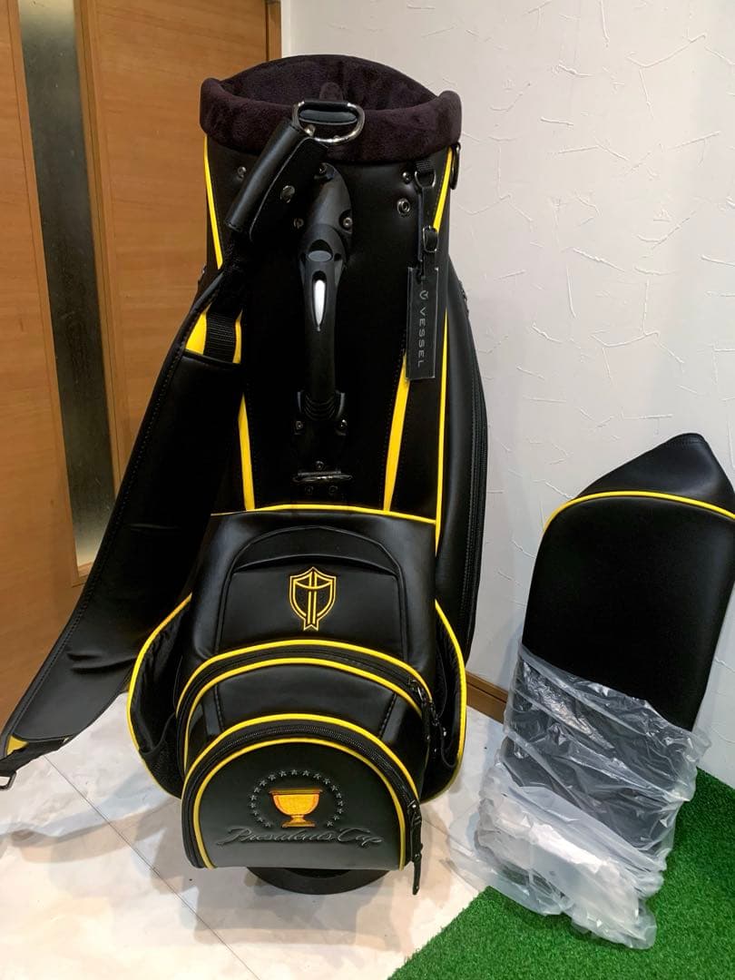 美品 即完売品 限定 ベゼル VESSEL プレジデンツカップ キャディバッグ