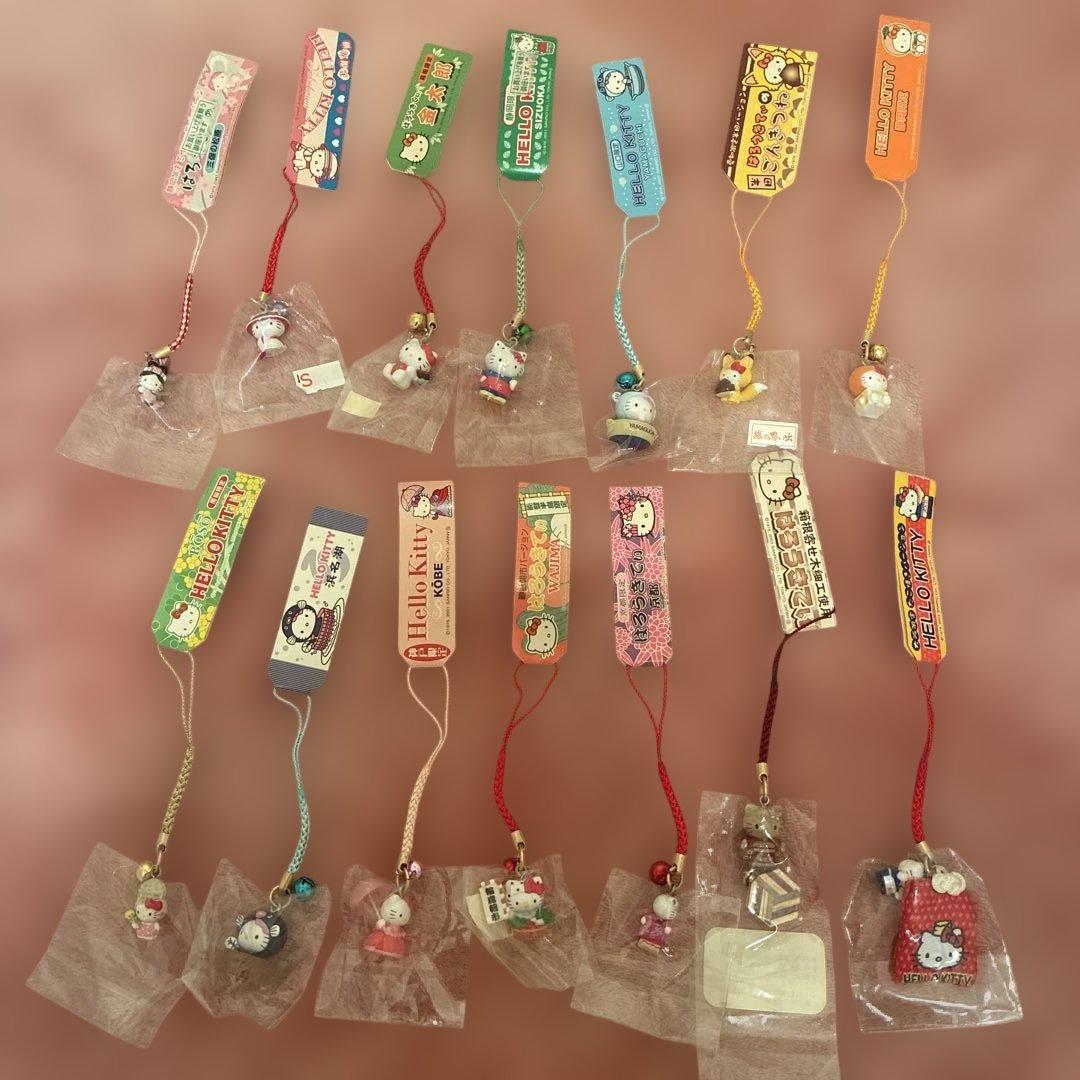 激レア】ハローキティ雪うさぎ 北海道限定携帯ケースネックストラップ