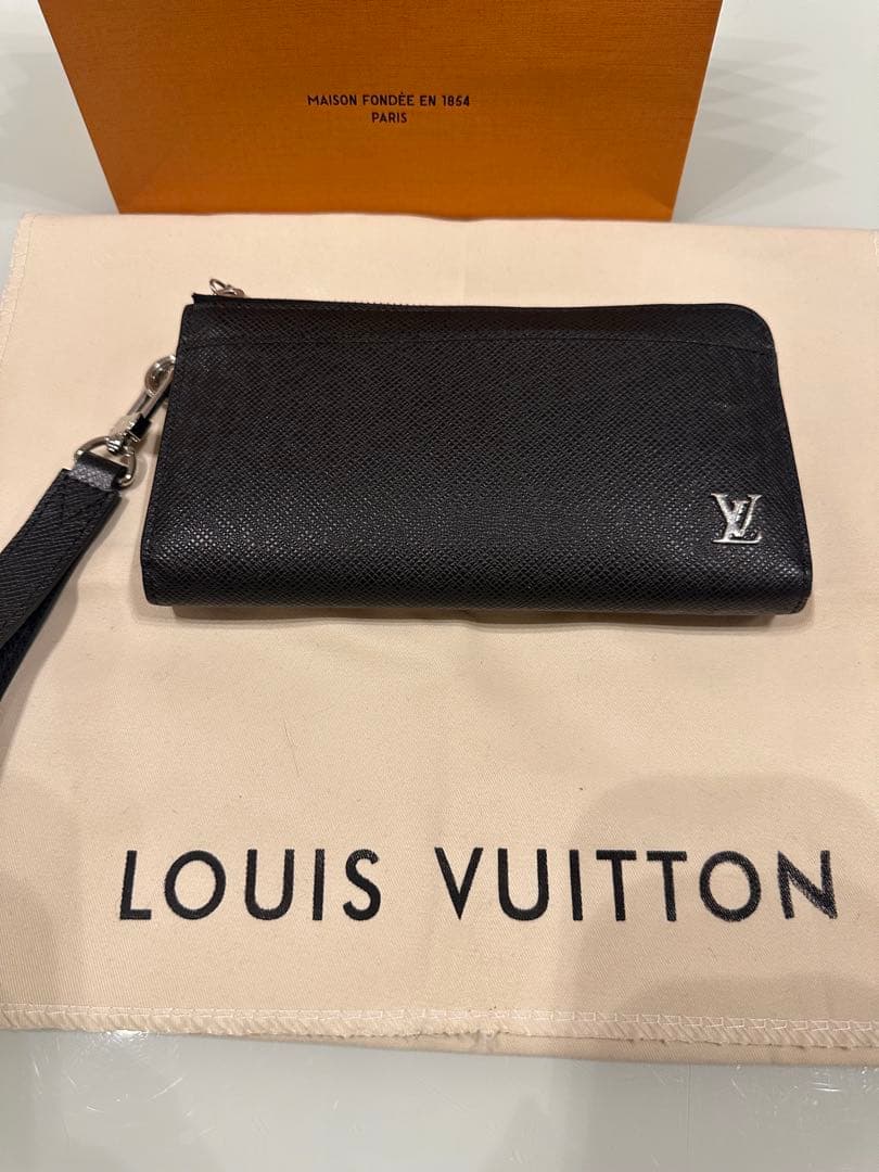 ルイヴィトン ジッピードラゴンヌ タイガ ブラック 長財布 ⭐︎極美品⭐︎ LOUIS VUITTON（ルイ・ヴィトン） 長財布 タイガ ジッピー・ドラゴンヌ