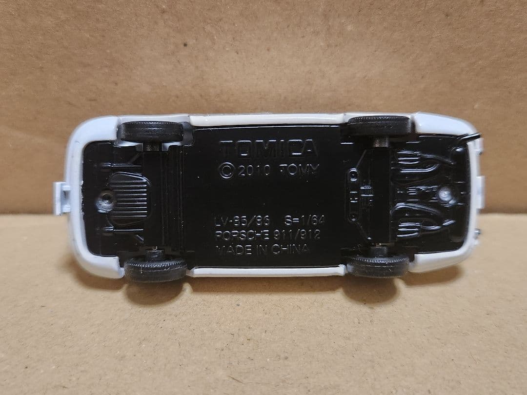 トミカ リミテッドヴィンテージ ポルシェ 911