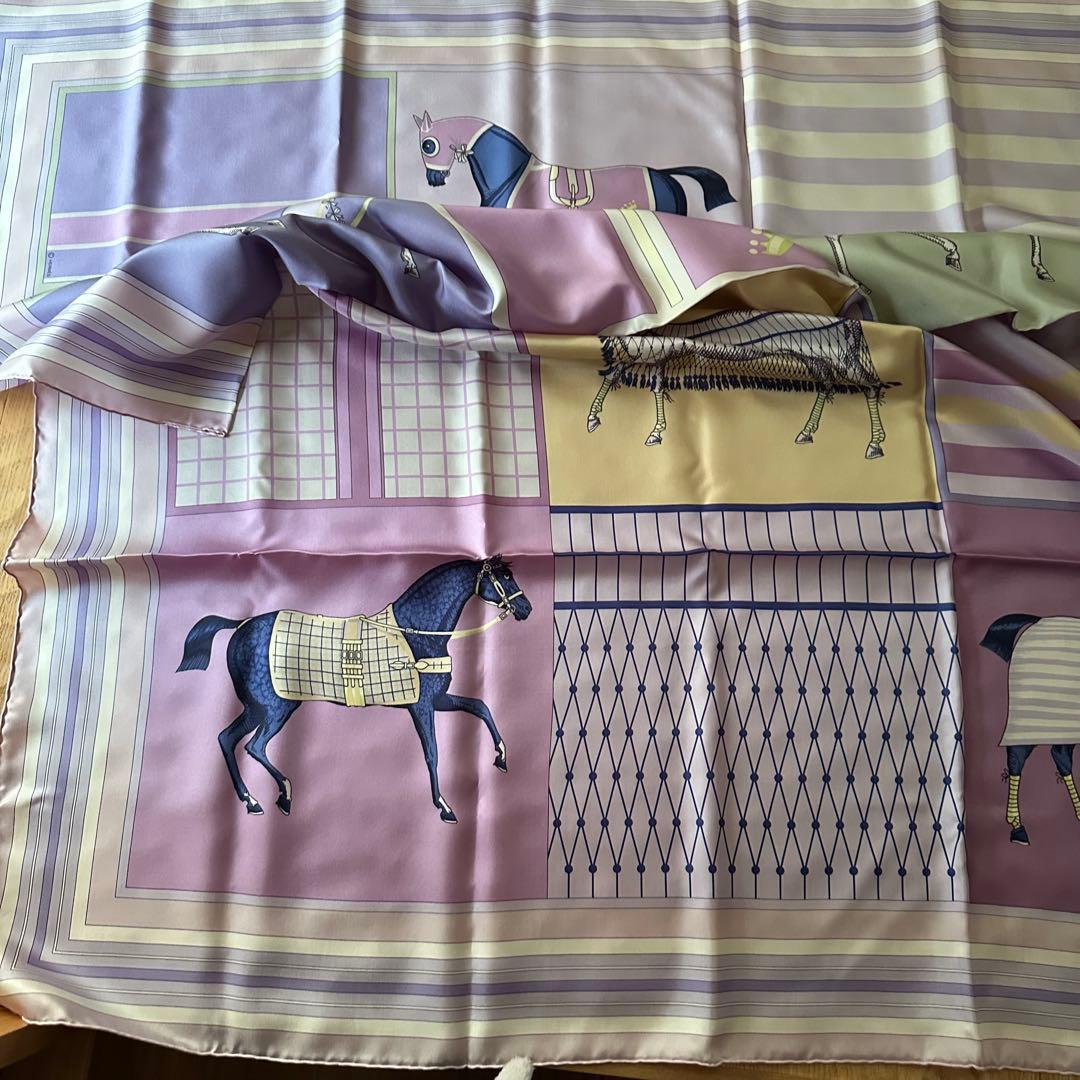 新品 HERMES シルク スカーフ 馬 ラベンダー カレ140 大判 稀少
