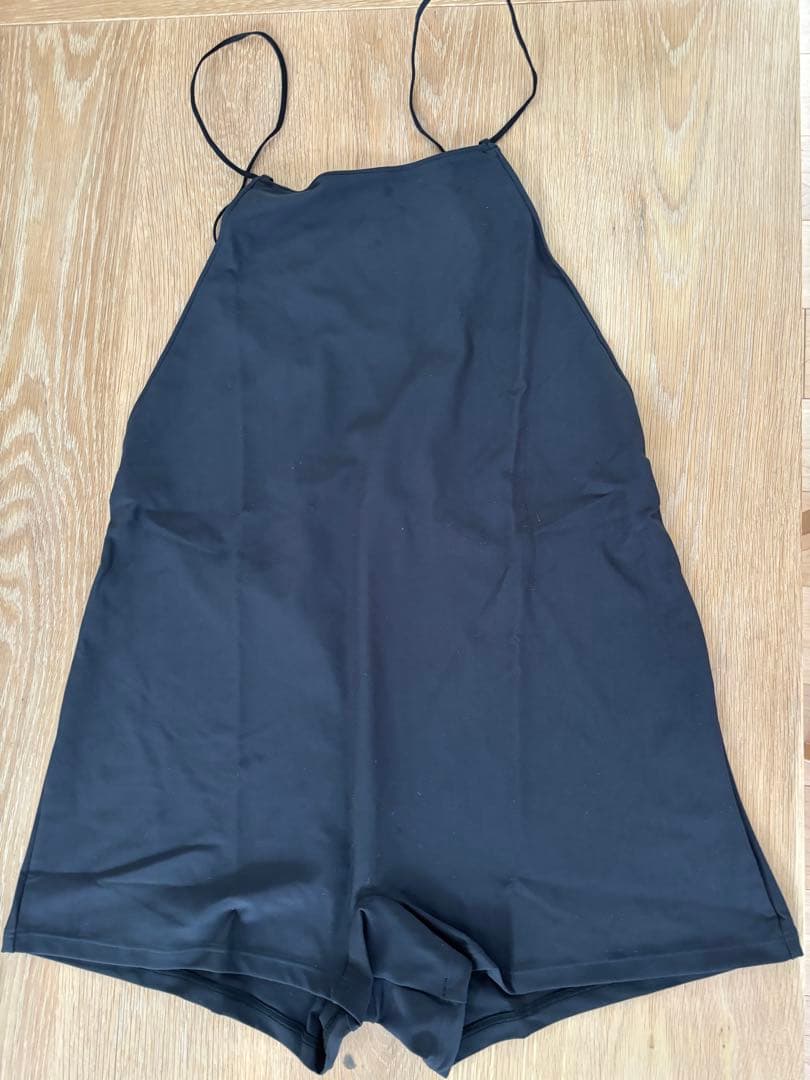 Nala back open all in one 水着　新品未使用